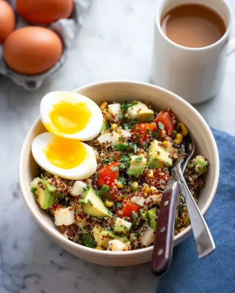 Southwest Quinoa Breakfast Bowl Recipe