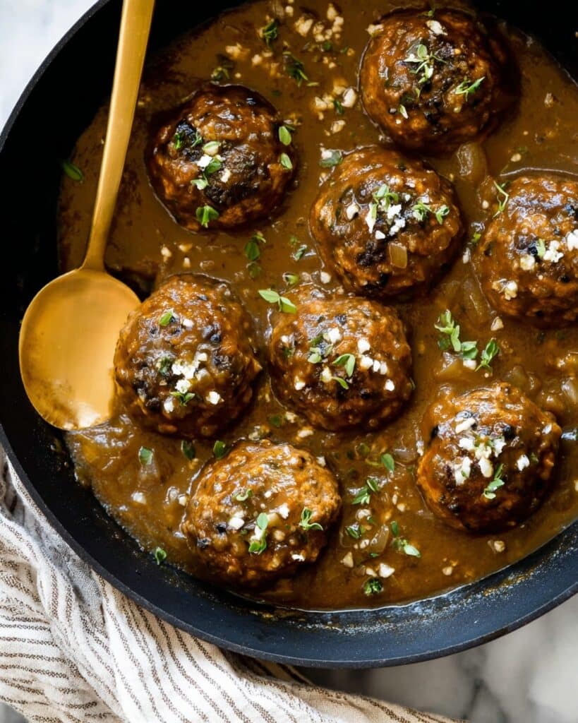Cheesy French Onion Meatballs Recipe