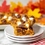 Gooey Pumpkin S’mores Cookie Cake Recipe