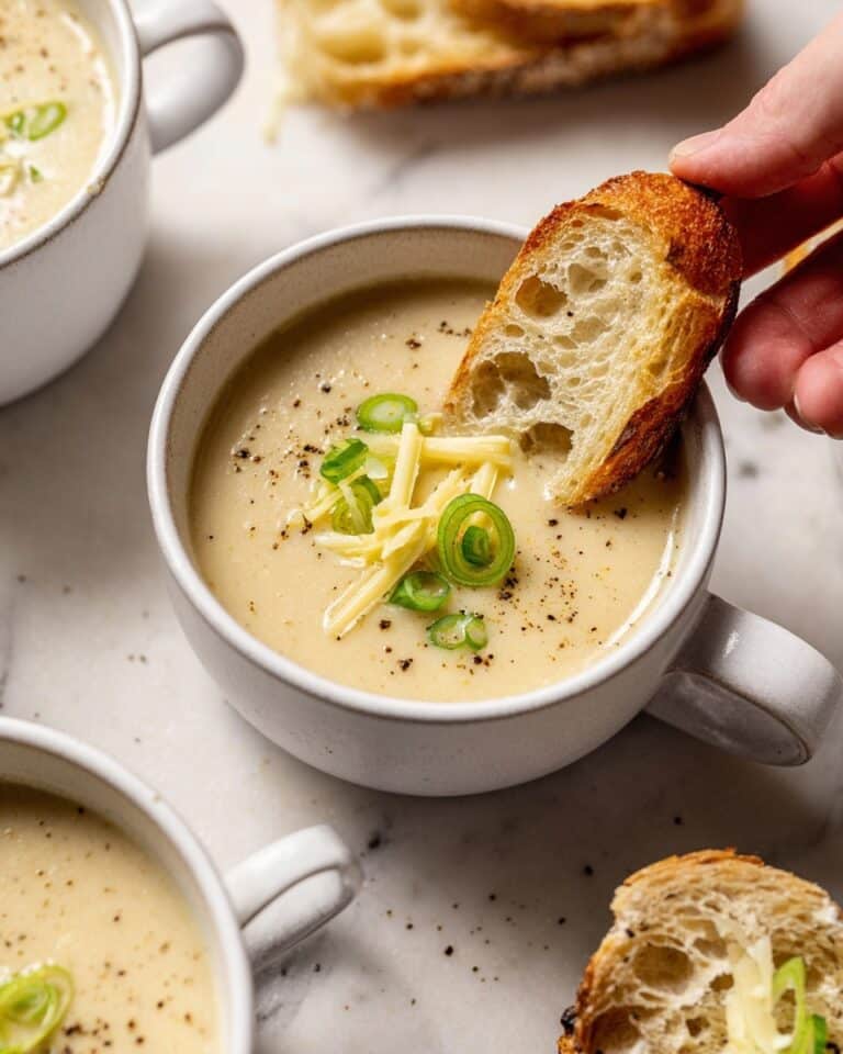 Roasted Garlic Cheddar Cauliflower Soup Recipe