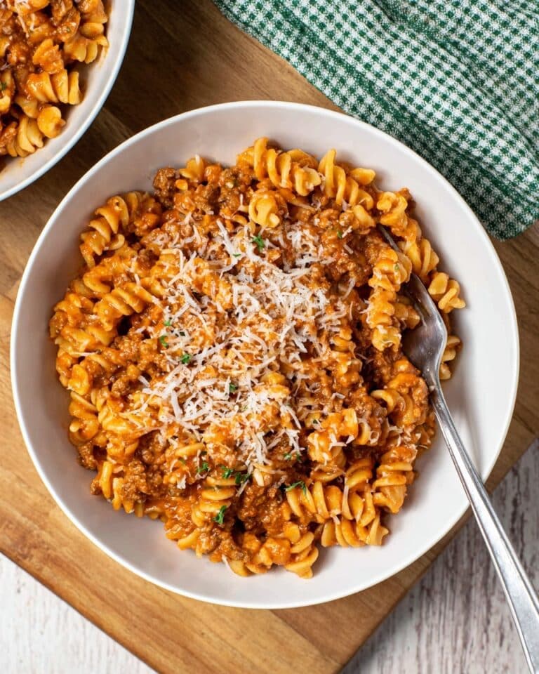 35-Minute One-Pot Creamy Beef Pasta Recipe