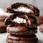 Marshmallow-Surprise Hot Cocoa Cookies Recipe