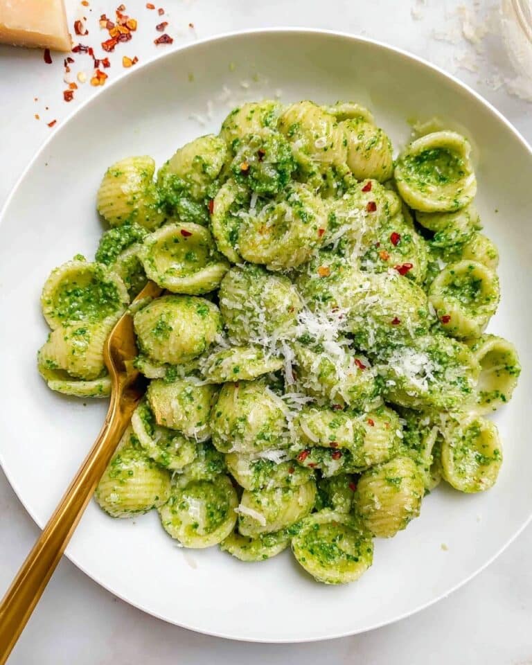 Broccoli Pasta with Garlic, Red Pepper Flakes, and Parmesan Recipe
