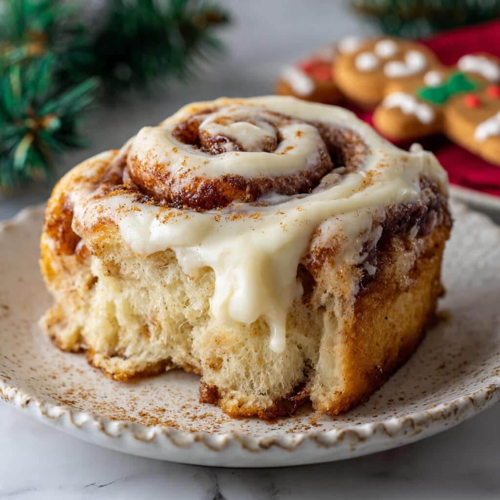 Soft Gingerbread Cinnamon Rolls Recipe