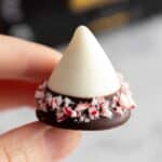 Chocolate Dipped Peppermint Meringue Cookies Recipe