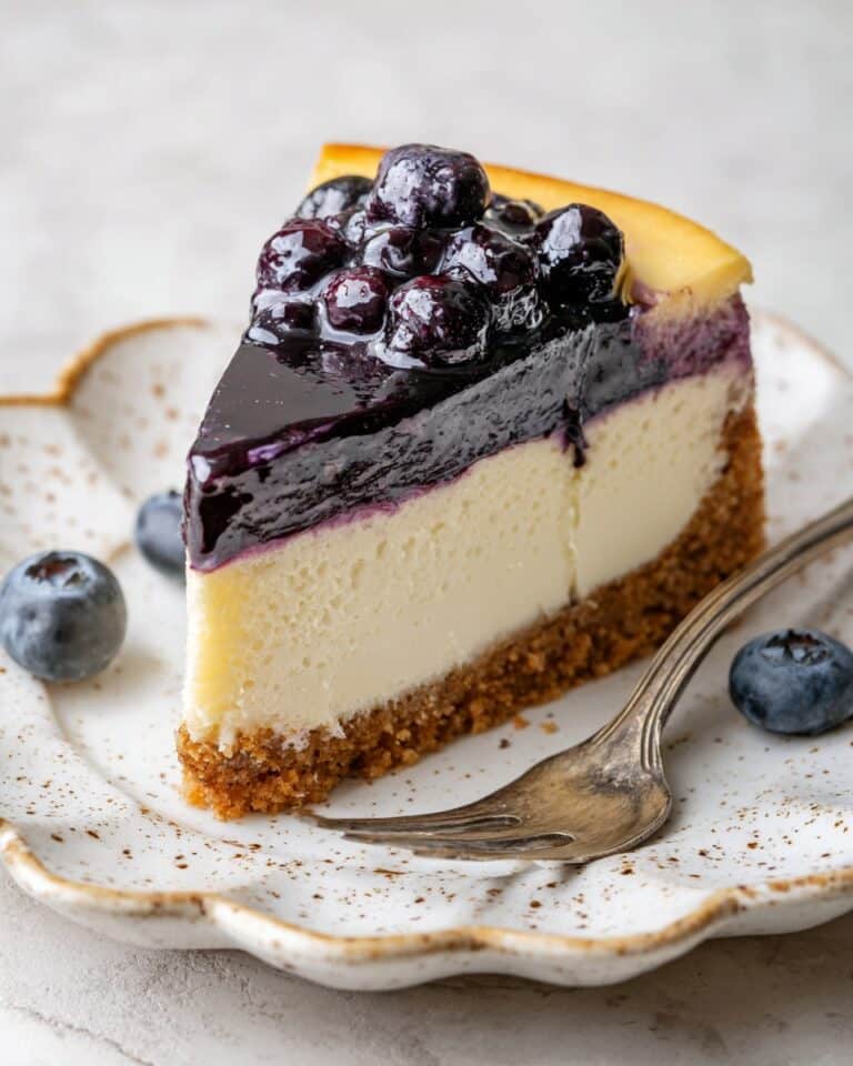 Blueberry Crumble Cheesecake Recipe