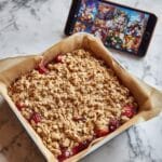 Strawberry Cheesecake Bars with Crumble Topping Recipe
