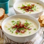 Thick and Creamy New England Clam Chowder Recipe