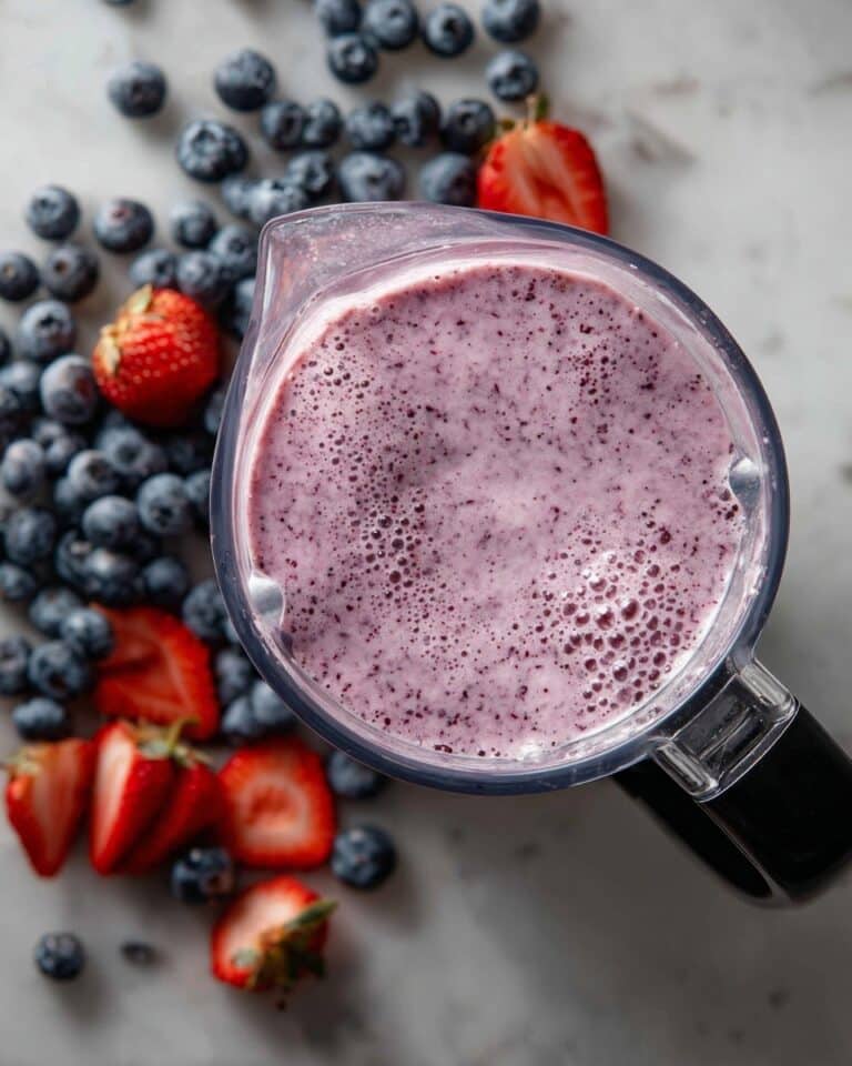 Strawberry Blueberry Smoothie (No Banana) Recipe