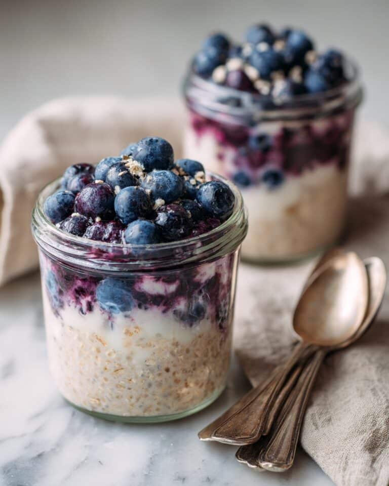 Blueberry Overnight Oats Recipe